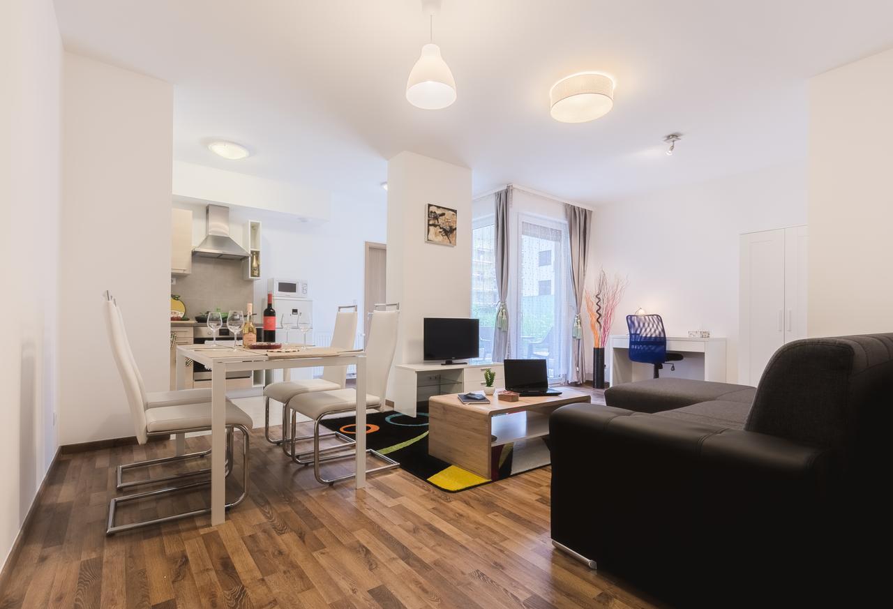 Corvin Holiday Apartments Hotel Budapest Eksteriør bilde