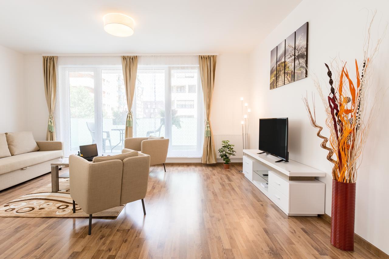 Corvin Holiday Apartments Hotel Budapest Eksteriør bilde