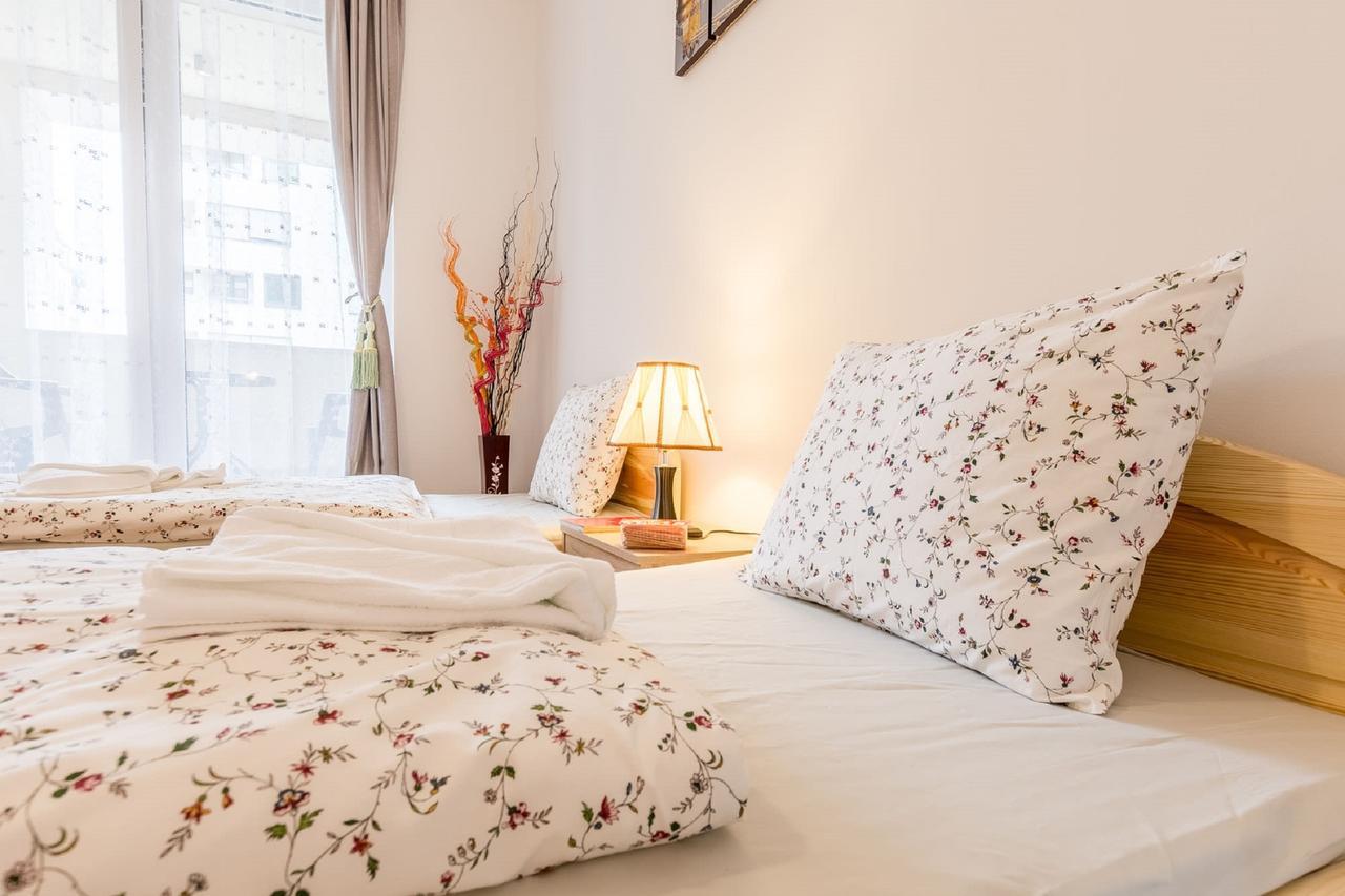 Corvin Holiday Apartments Hotel Budapest Eksteriør bilde