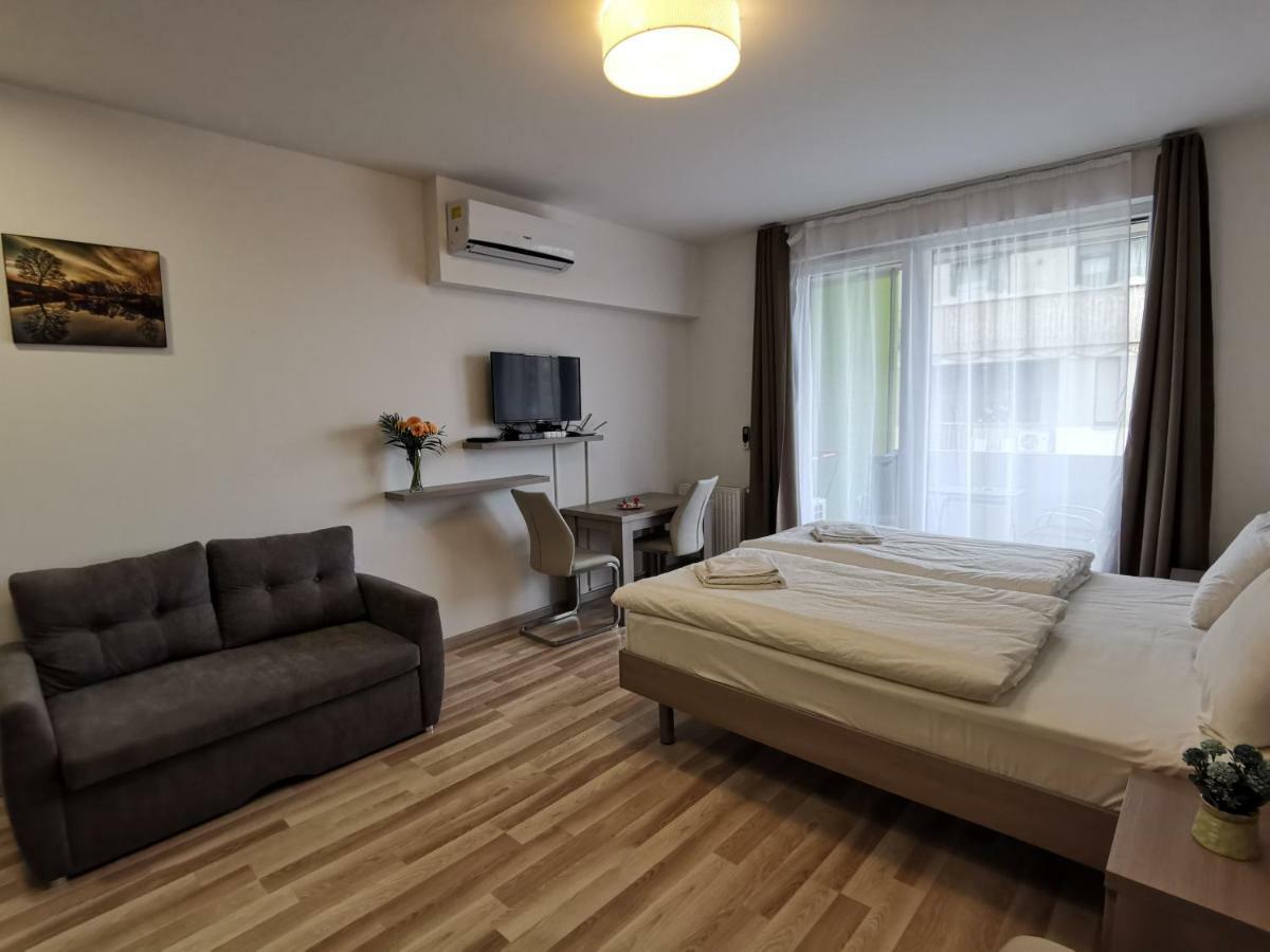 Corvin Holiday Apartments Hotel Budapest Eksteriør bilde