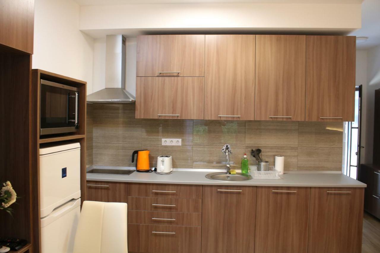 Corvin Holiday Apartments Hotel Budapest Eksteriør bilde