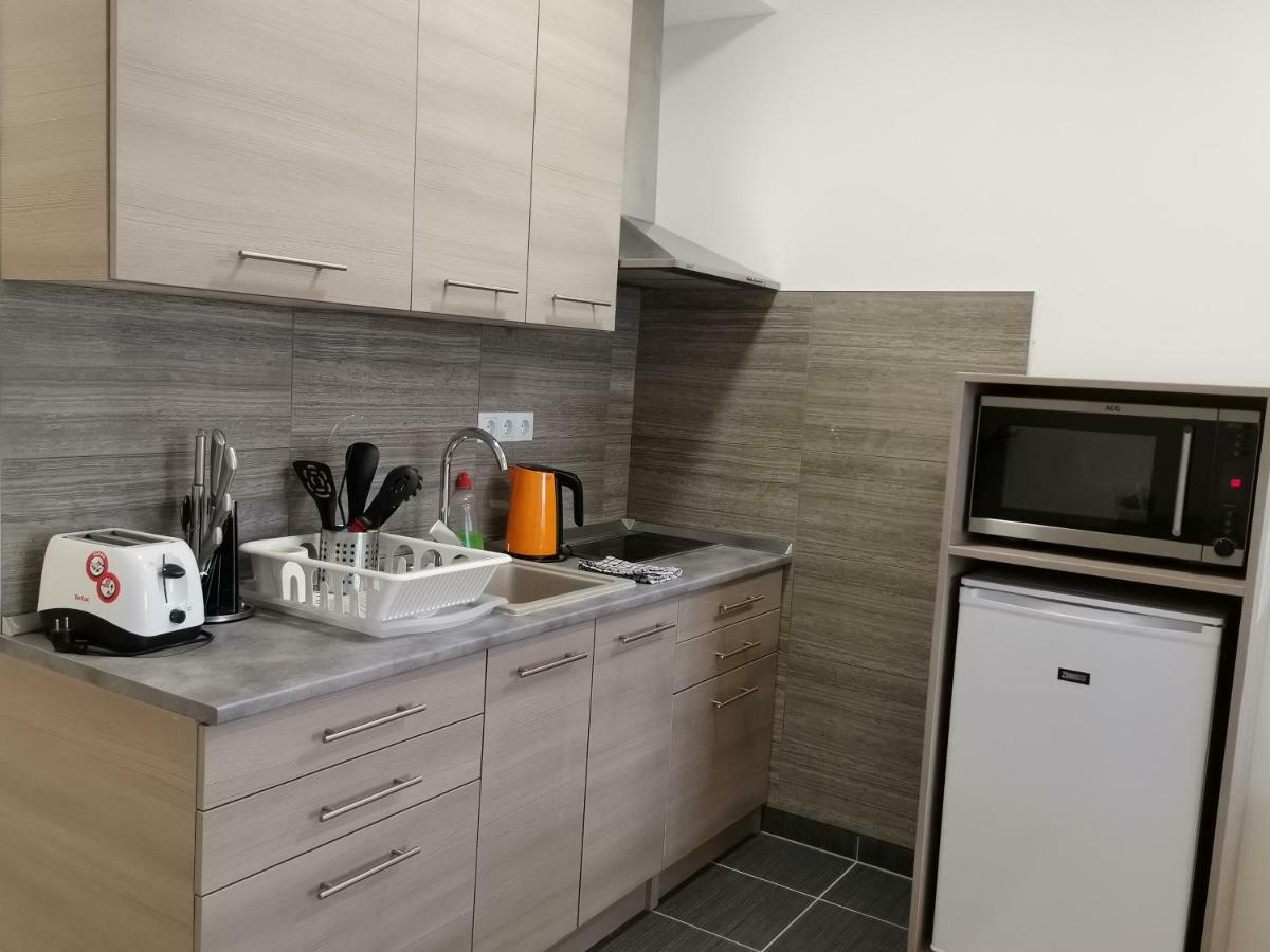 Corvin Holiday Apartments Hotel Budapest Eksteriør bilde