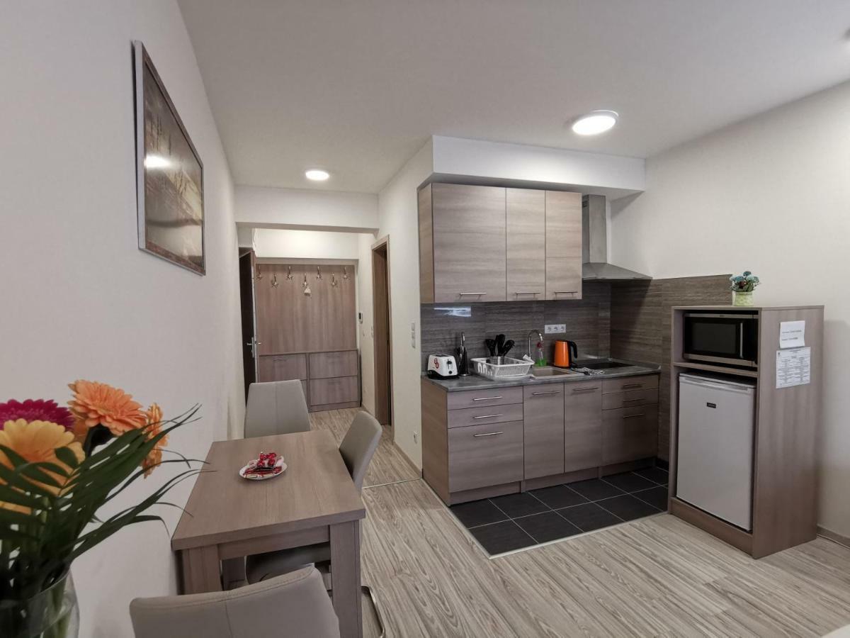 Corvin Holiday Apartments Hotel Budapest Eksteriør bilde