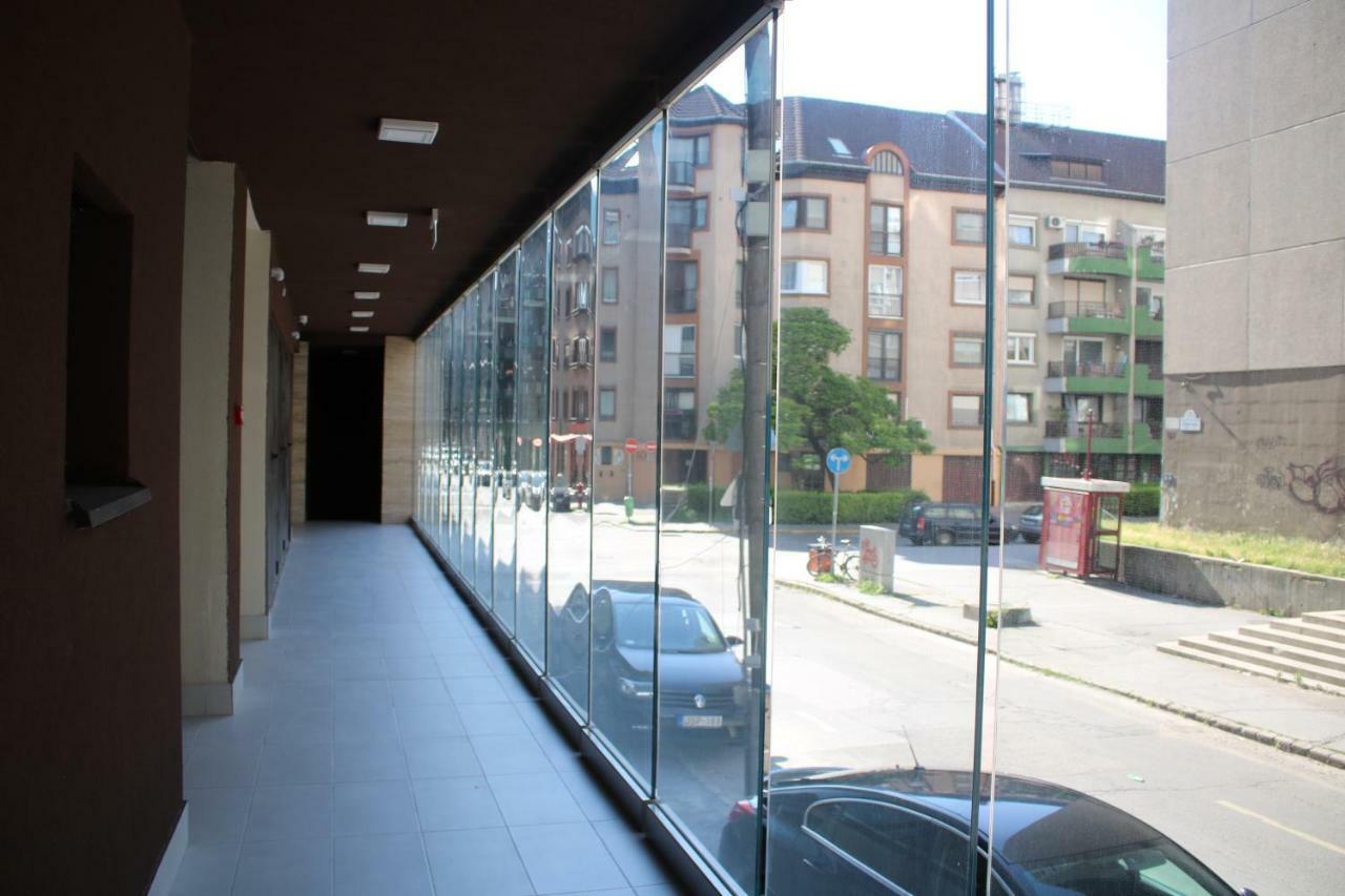 Corvin Holiday Apartments Hotel Budapest Eksteriør bilde